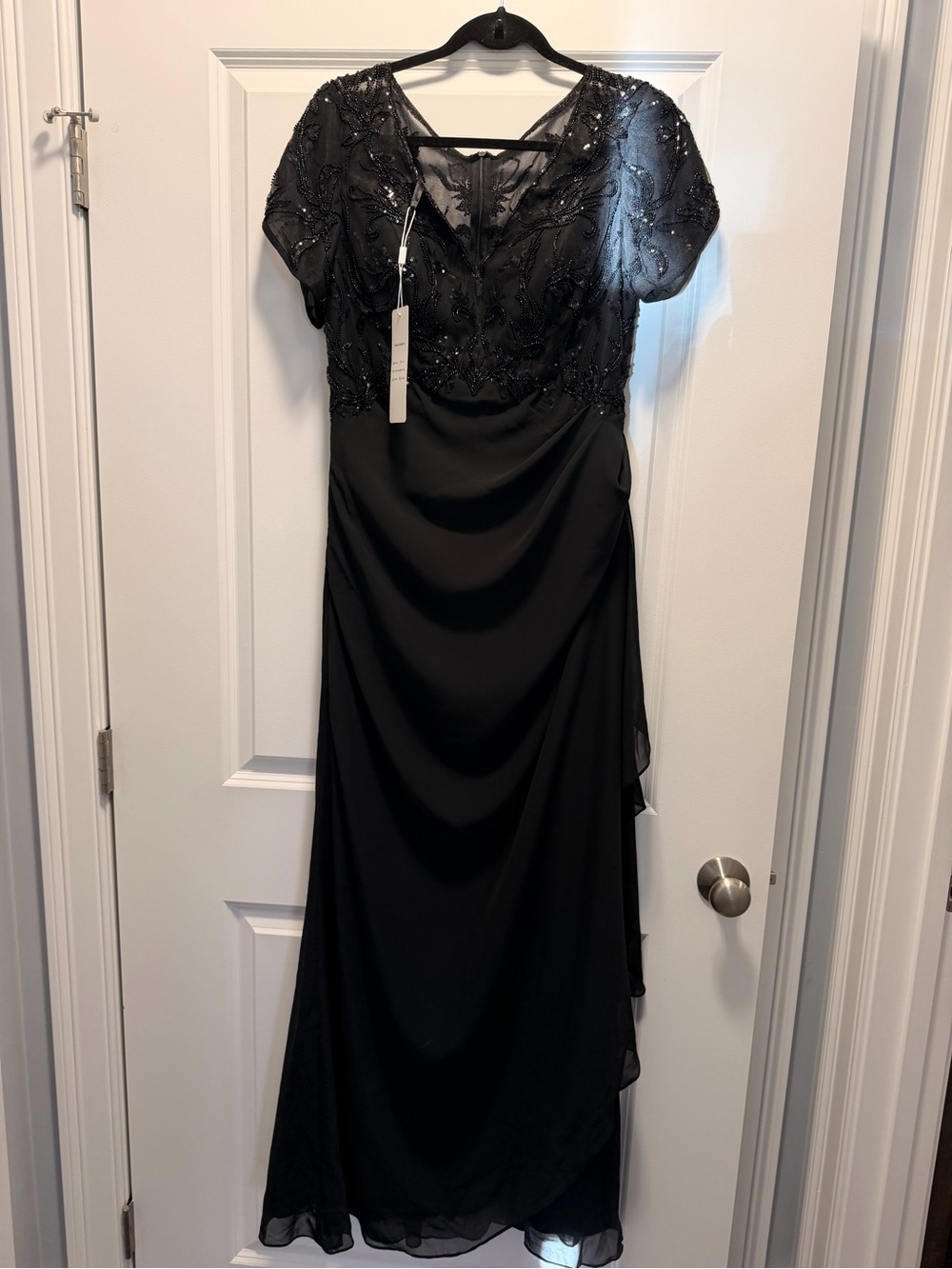 Shirees A-Line Chiffon V-Neck Short Sleeve Formal Dress Floor-Length & Sequins